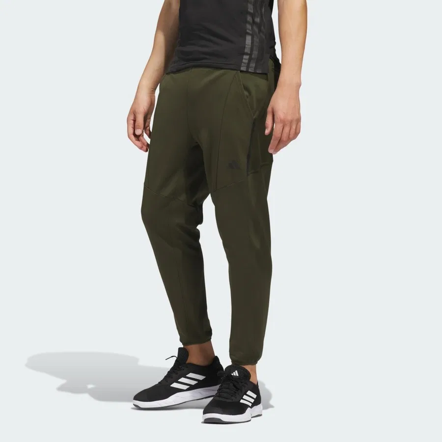 Спортивные штаны CLIMAWARM Performance JW5301 D4T adidas, Черный