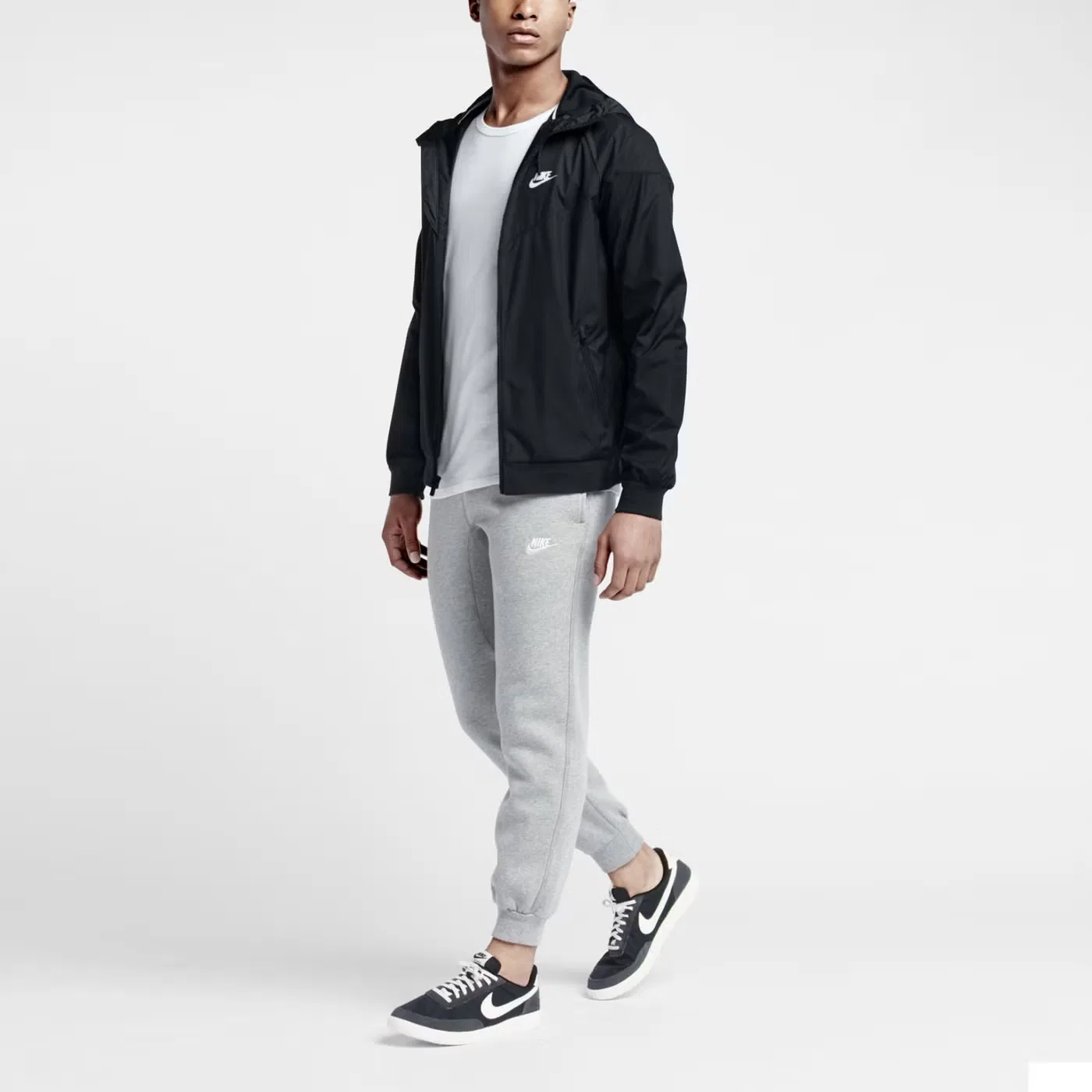 Куртка ветровка с капюшоном Windrunner Nike, черный — фото 3