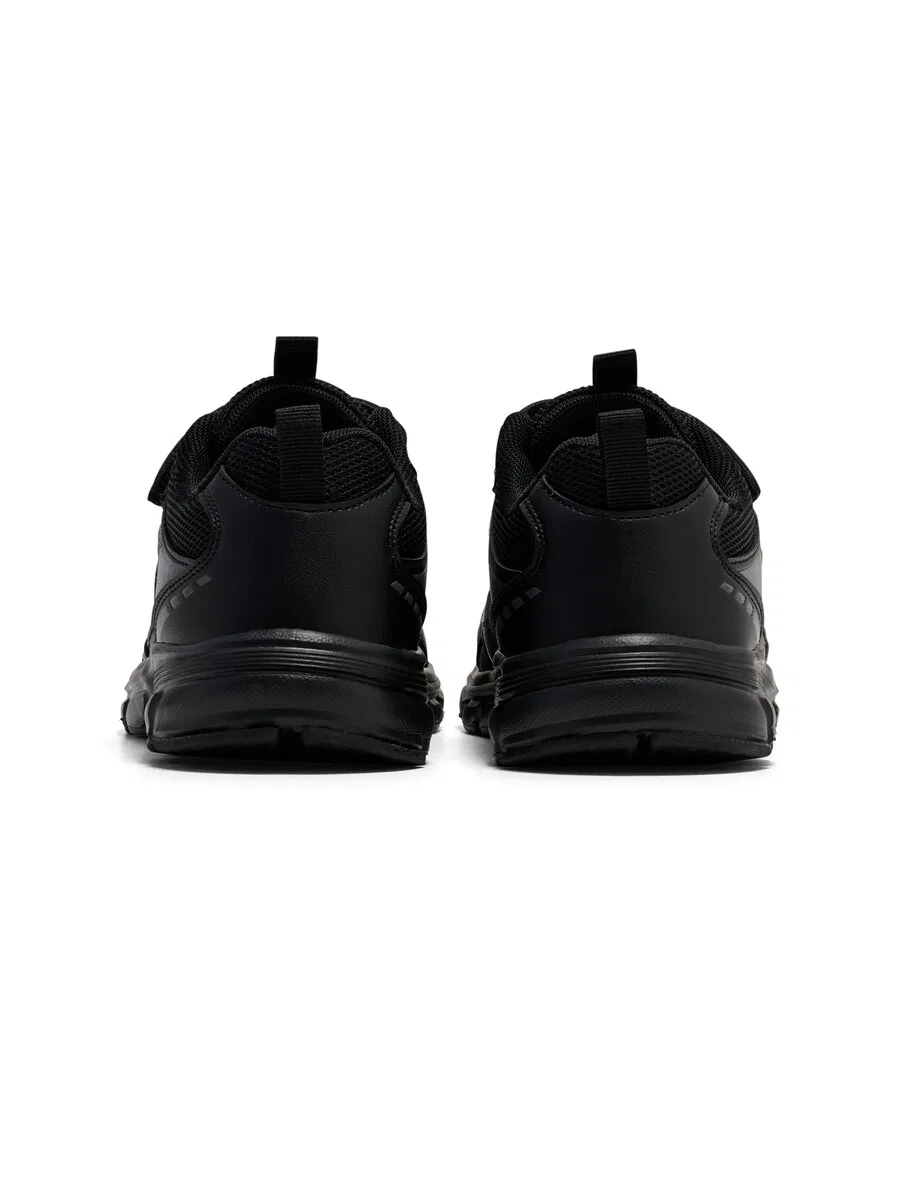 Кроссовки Hummel 'EFFORT ONE' черного цвета — фото 2