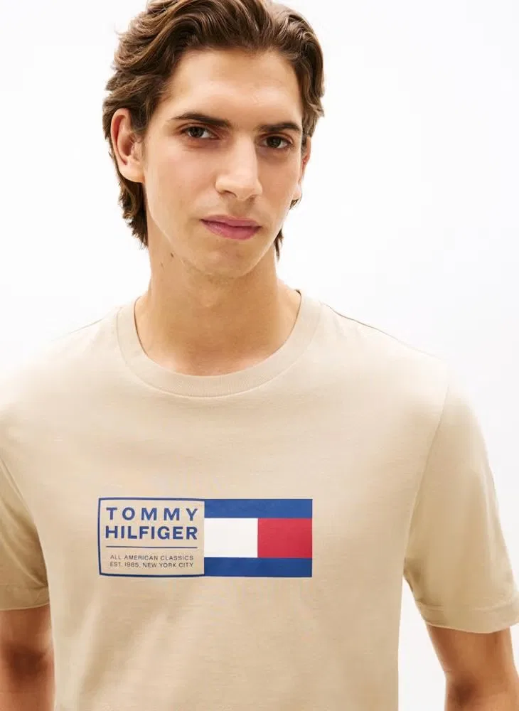 Футболка с логотипом NYC Tommy Hilfiger, сандаловый — фото 3