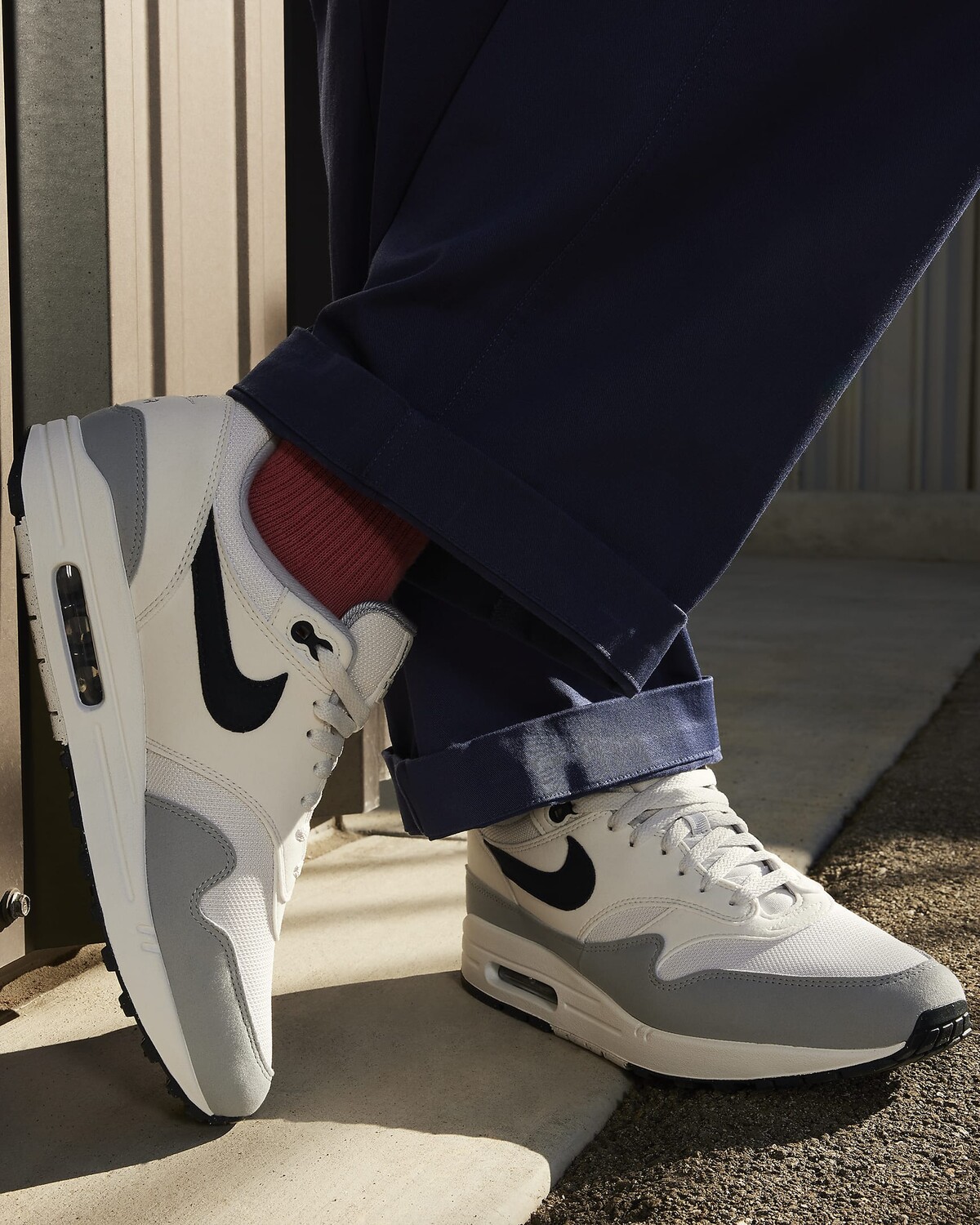 Кроссовки Nike Air Max 1, белый/серый — фото 2