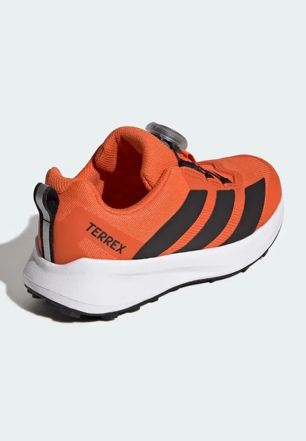 Кроссовки Agravic унисекс для бега по неровным поверхностям Adidas Terrex, белый/черный/оранжевый — фото 4