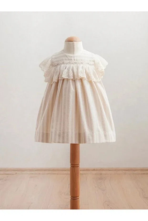 Детское платье для девочек с текстурой Limi baby girl & child soft textured tulle detailed lined linen dress Baby Tongs, Beige