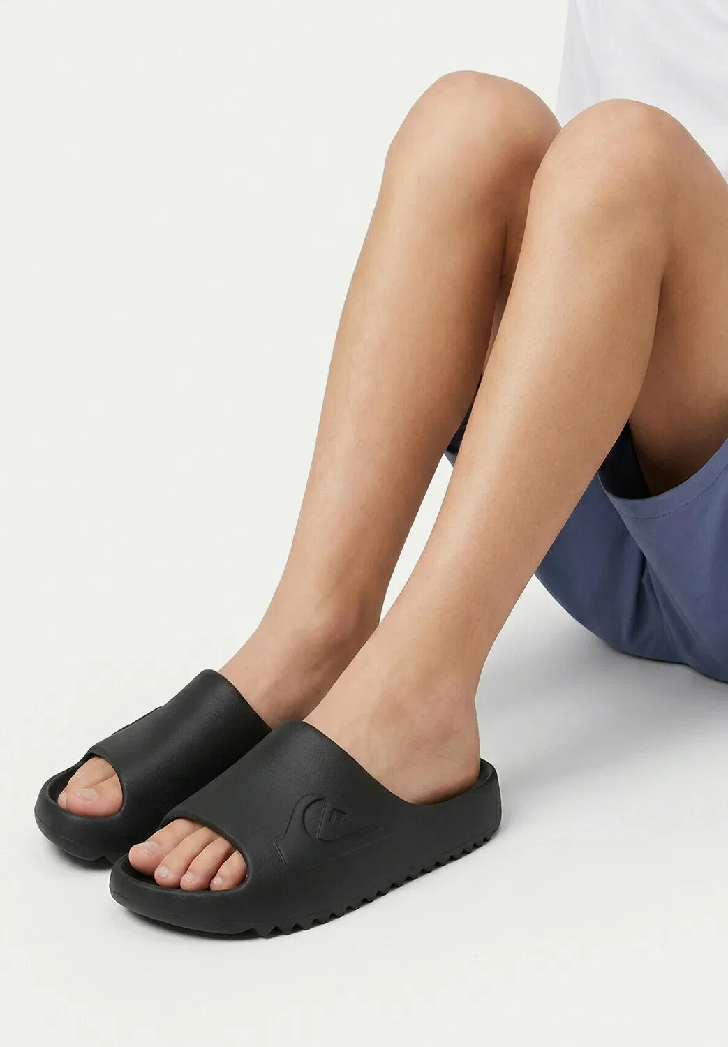Шлепанцы для мальчика 5906751931264 - горки для бассейна Quiksilver, Black