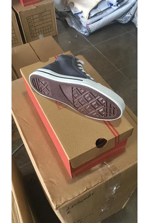 Детские кроссовки для девочек на шнуровке Rabellashoes, Gray — фото 3