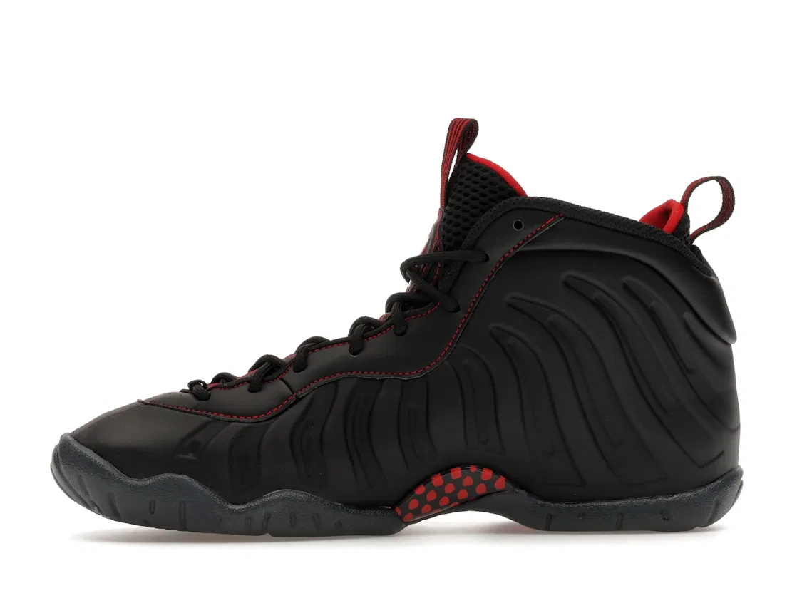 Детские кроссовки Lifestyle Nike Little Posite One, Black/Anthracite/Black/University Red — фото 3