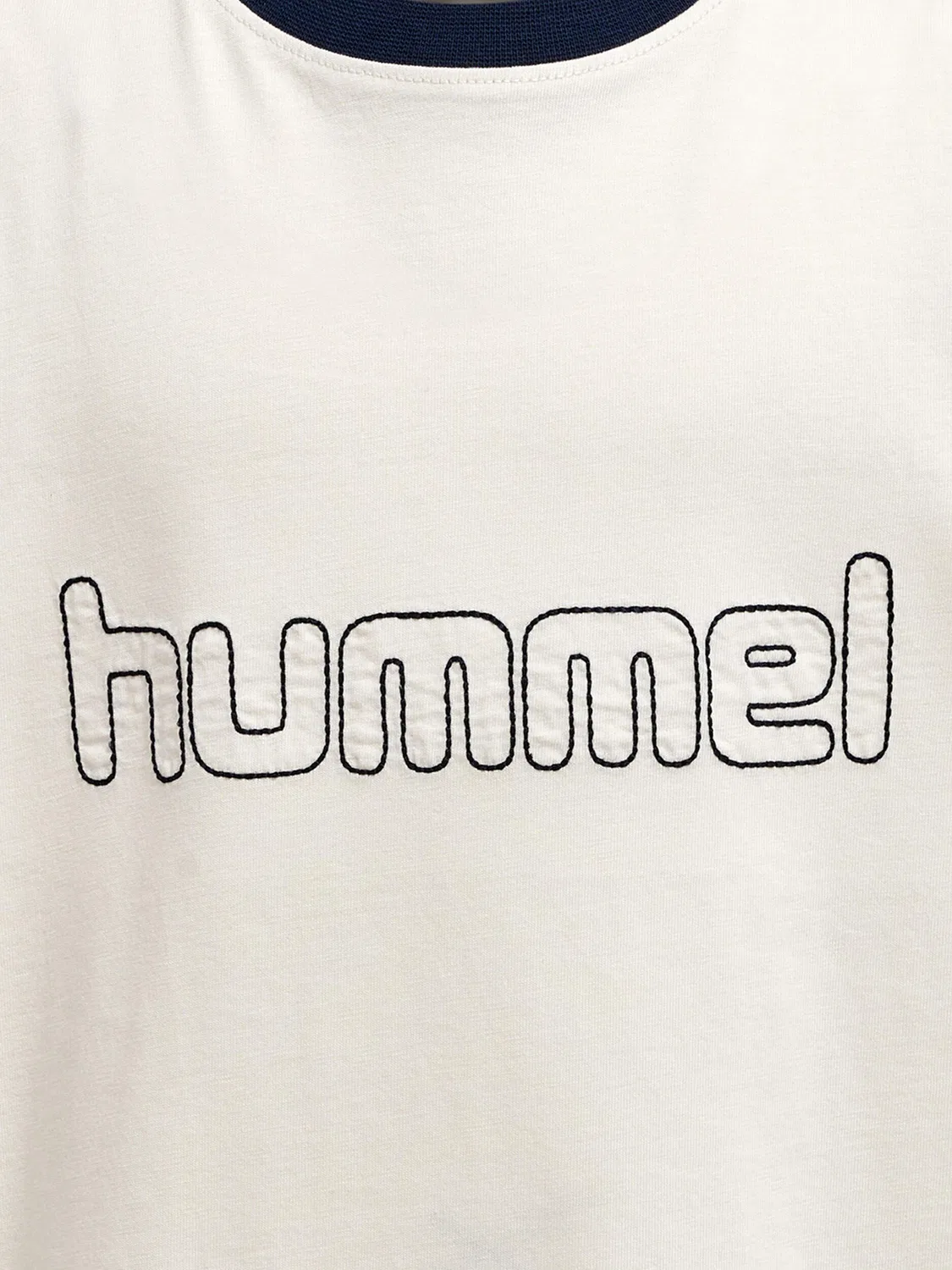 Детская футболка с принтом Hmlcloud Hummel, Naturweiß Weiss — фото 4