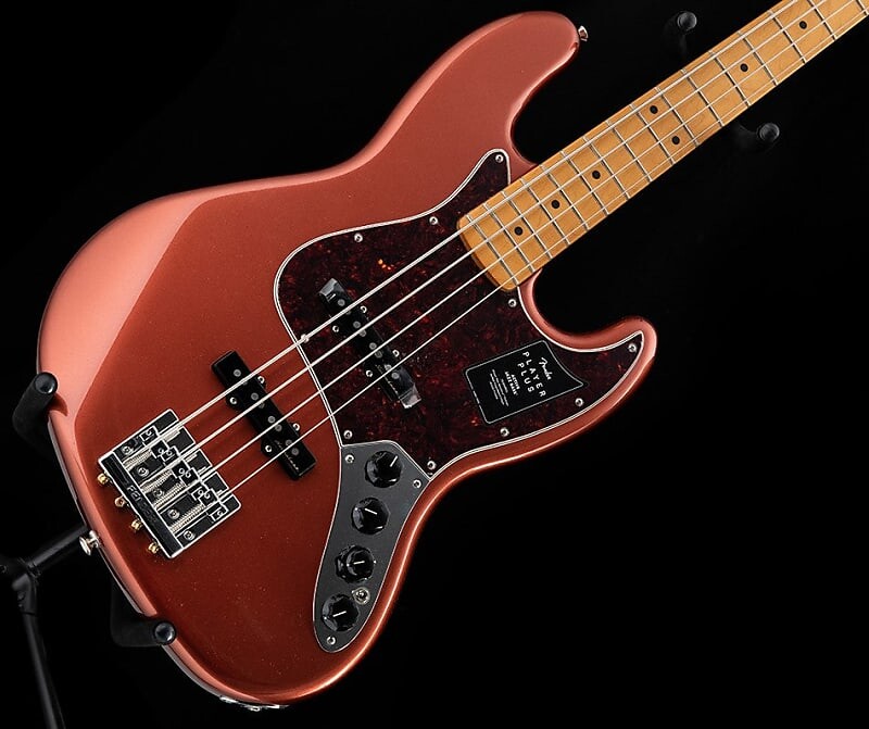 

Fender Player Plus Jazz Bass Aged Candy Apple Red Player Plus Jazz Bass with Maple Fretboard