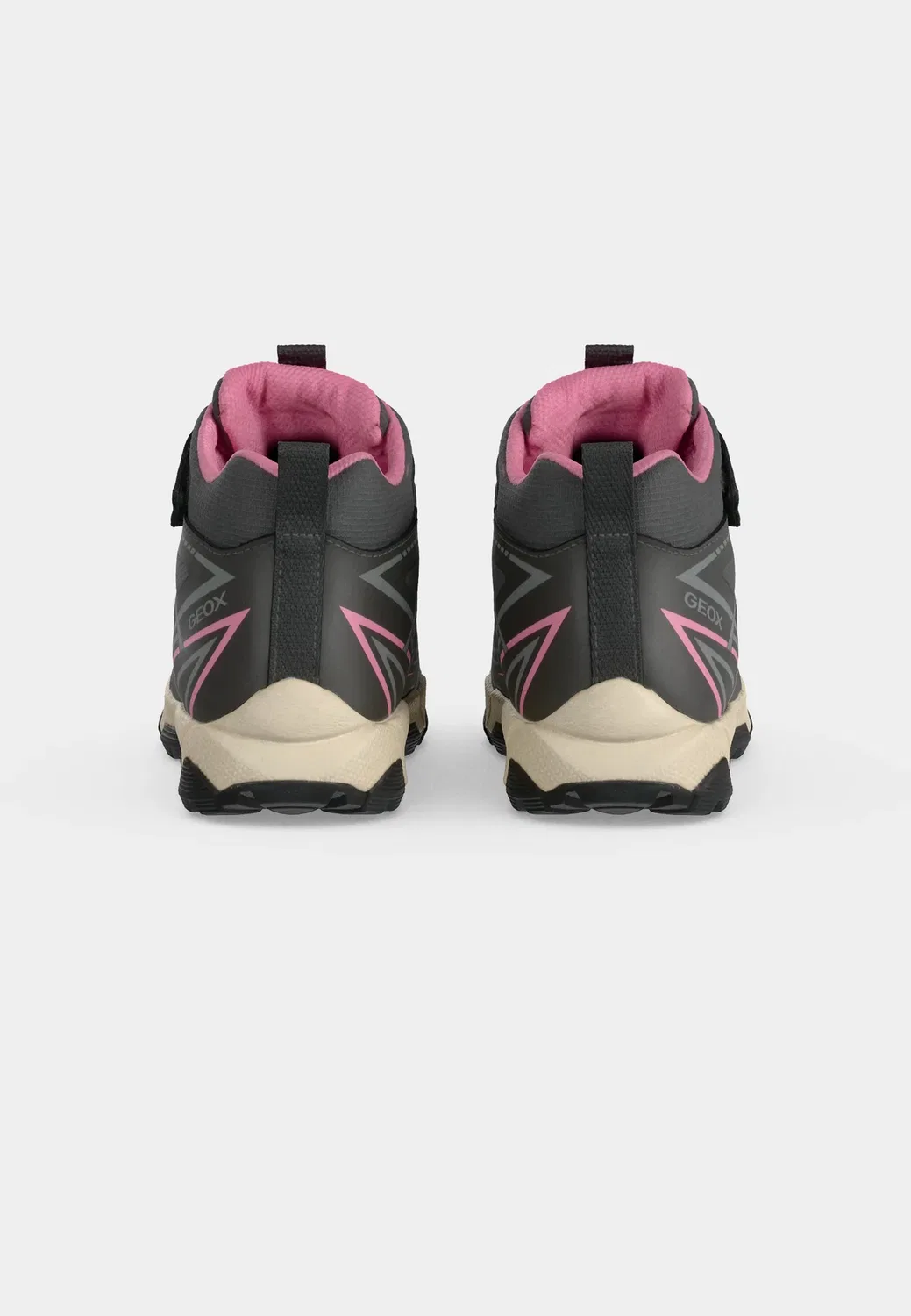 Девушка Магнетар - ботильоны на шнуровке Geox, Dark Grey/Pink — фото 4