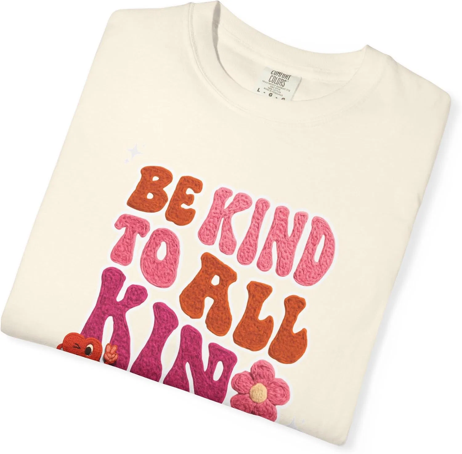 Женская футболка с принтом Be Kind to All Kinds, молочно-белый — фото 2