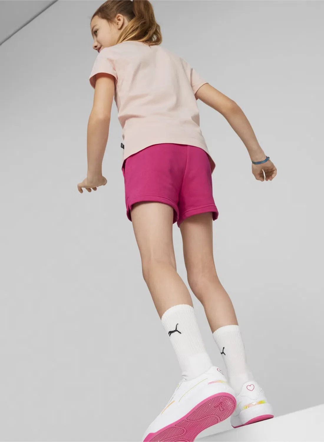 Комплект футболки и шортов с принтом логотипа Puma, розовый — фото 3