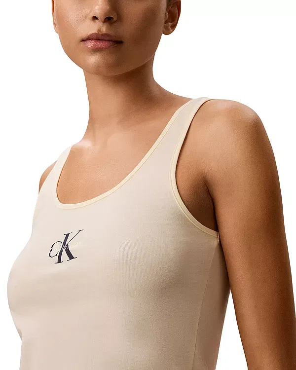 Женская майка без рукавов Calvin Klein, Pear — фото 3