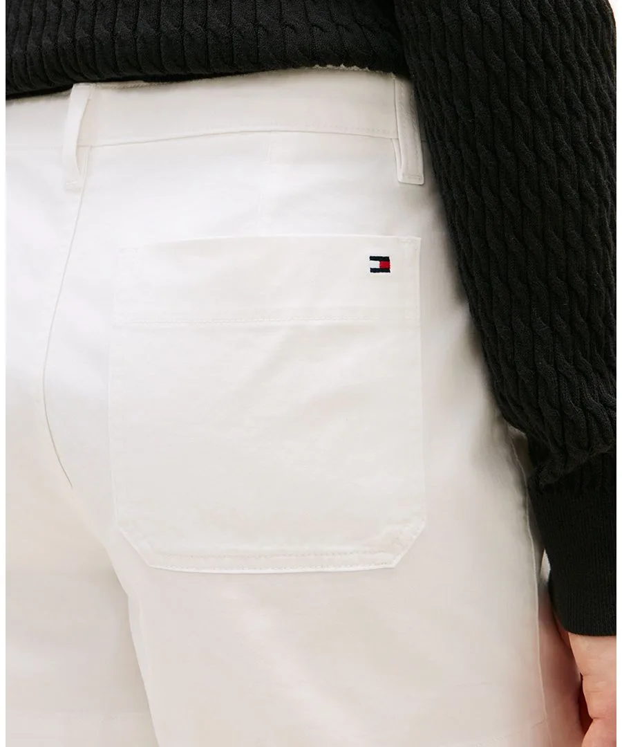 Женские шорты из твила с накладными карманами Tommy Hilfiger, экрю — фото 3