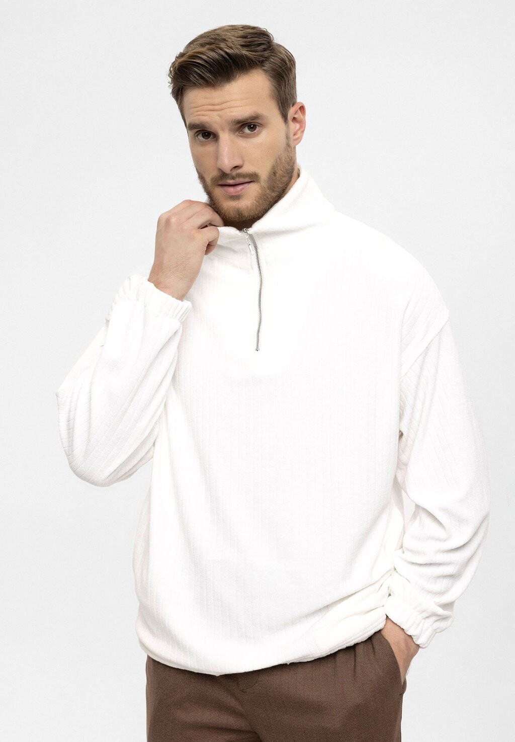 

Флисовый свитер High Neck Antioch, кремовый