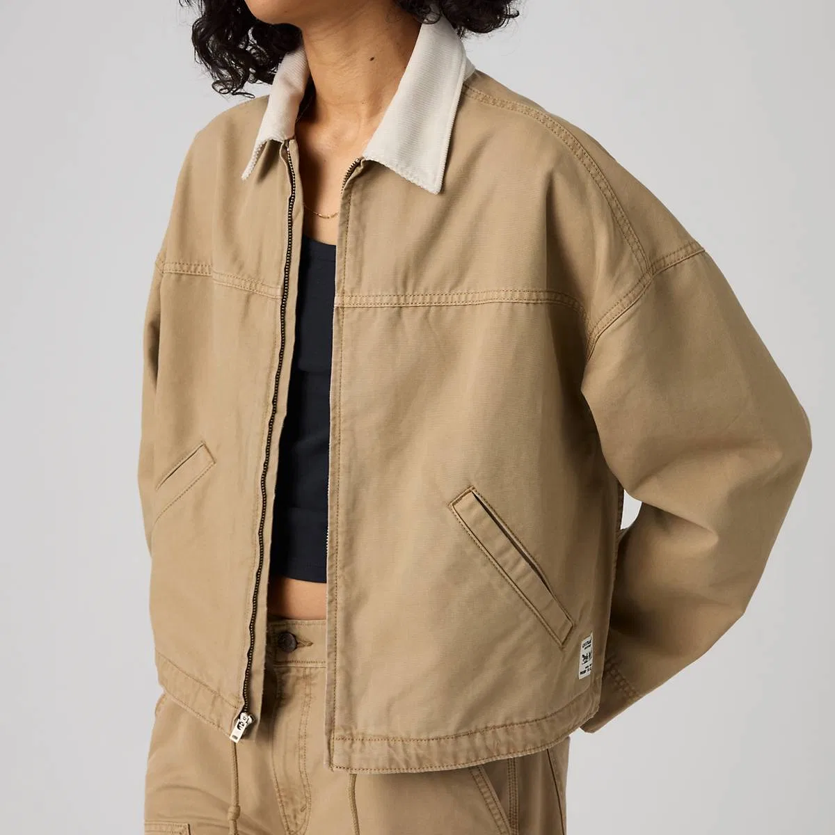 Свободная рабочая куртка дальнобойщика Levi's, Canvas Kelp - Tan — фото 2