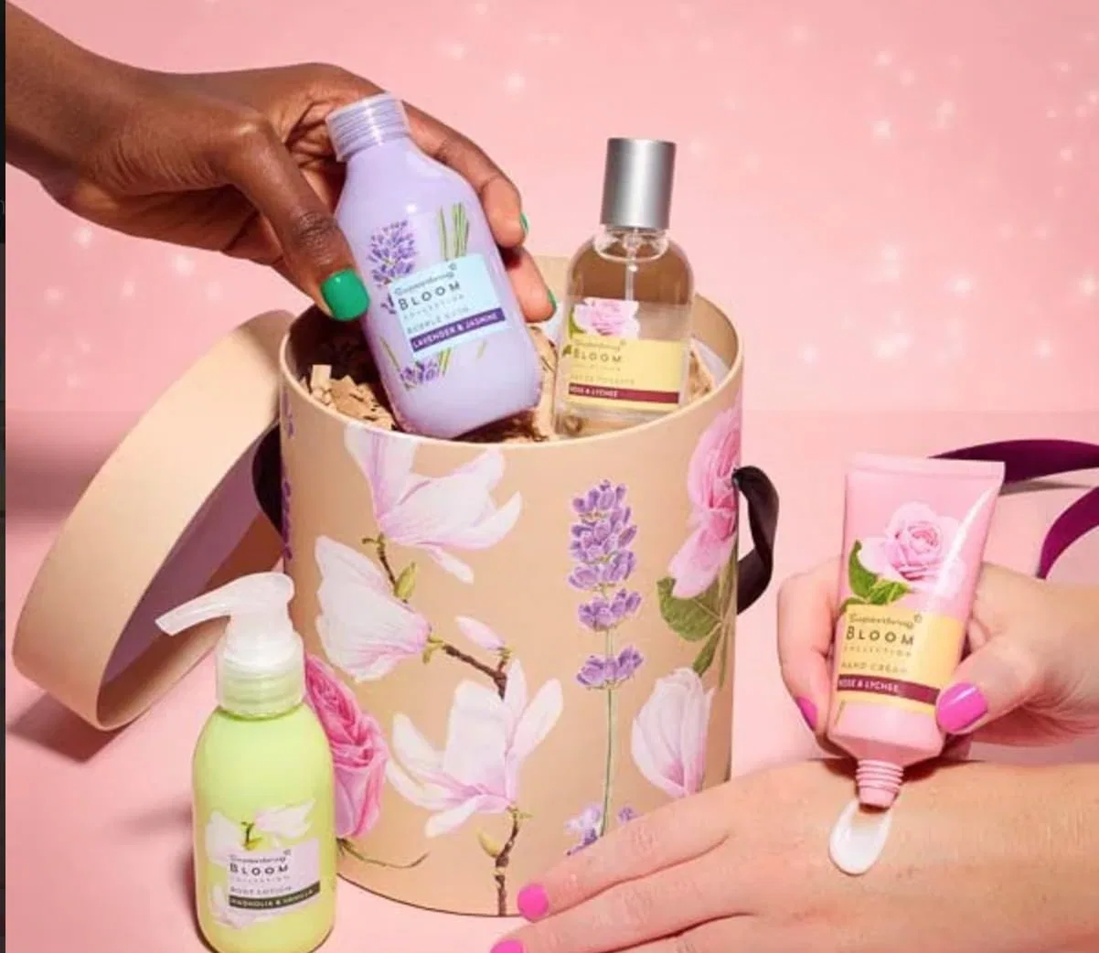 Набор для ухода за телом Bloom, Body Lotion, Bubble Bath, Hand Cream, Eau de Toilette, 50 г Generisch
