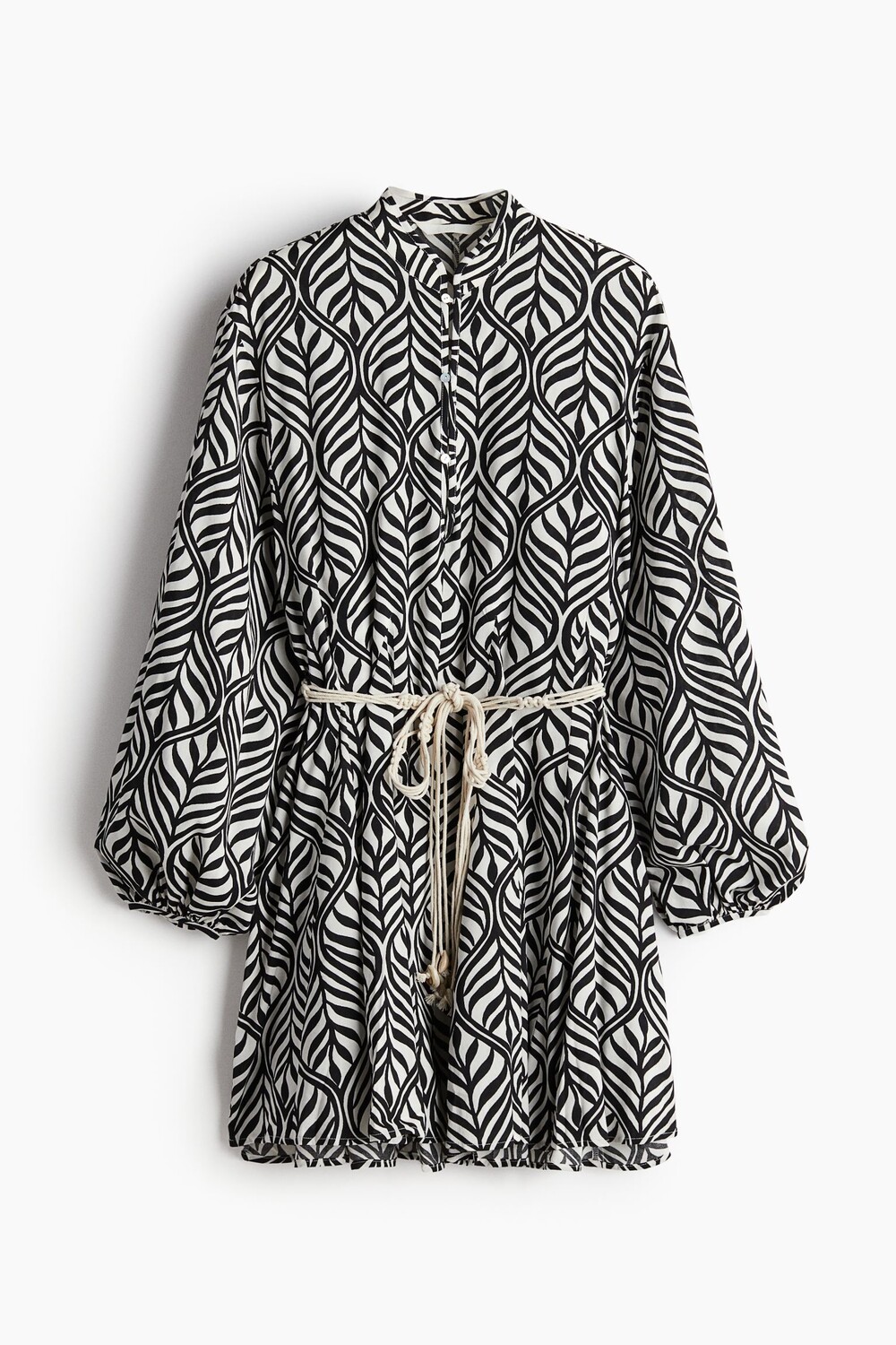 

Платье H&M Macramé Belt, черный
