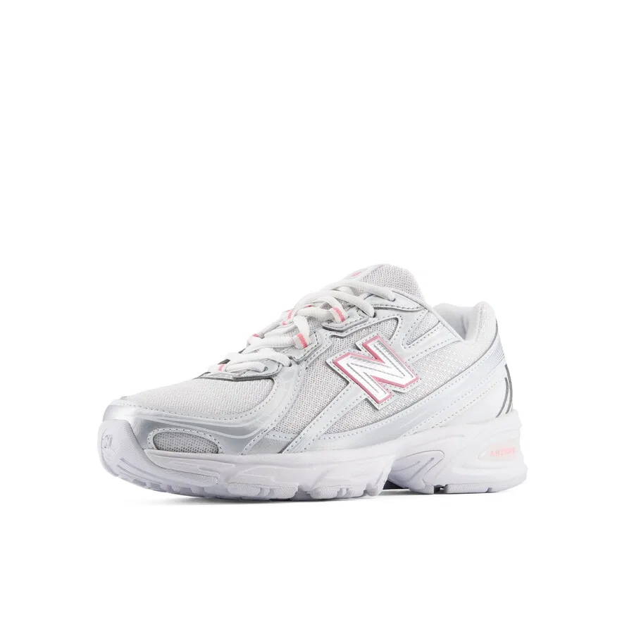 Кроссовки New Balance '740', кремовый
