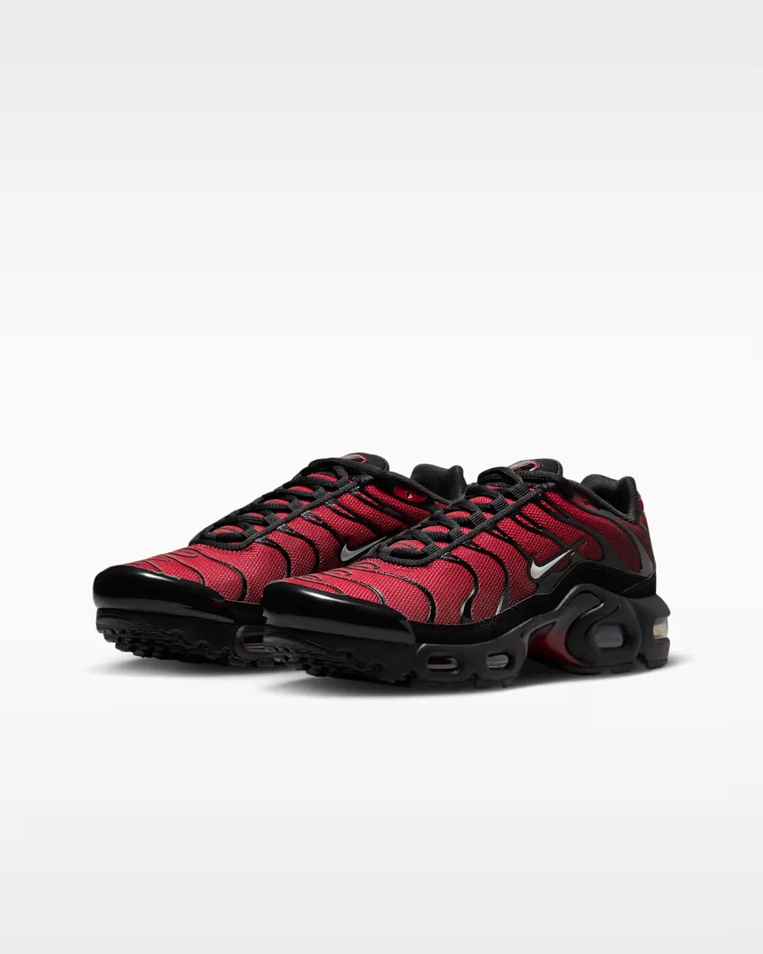 Кроссовки подростковые Nike Air Max Plus, красный/черный — фото 4