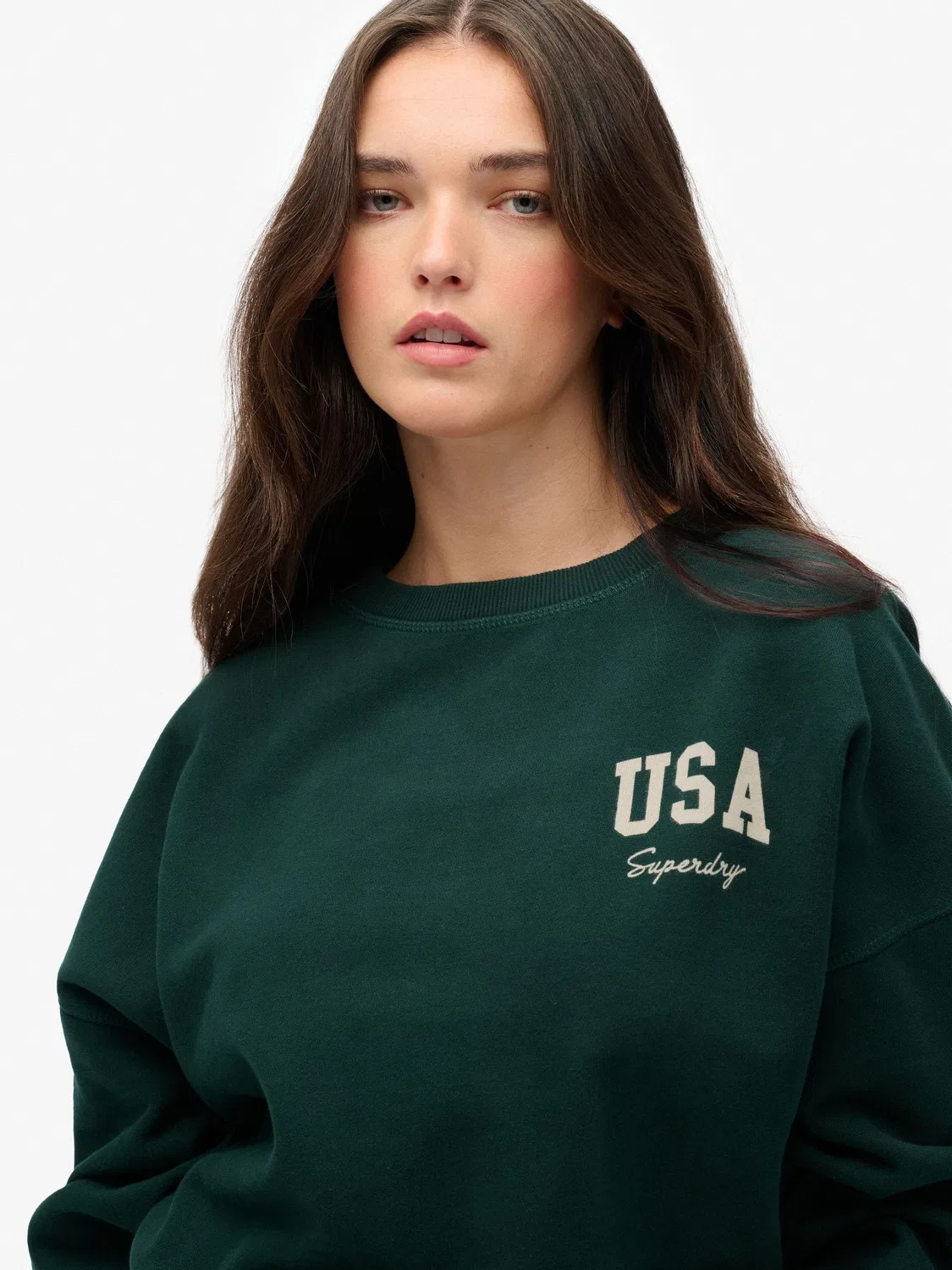 Свитшот оверсайз Athletic Essentials Relaxed Crew Superdry, зеленый