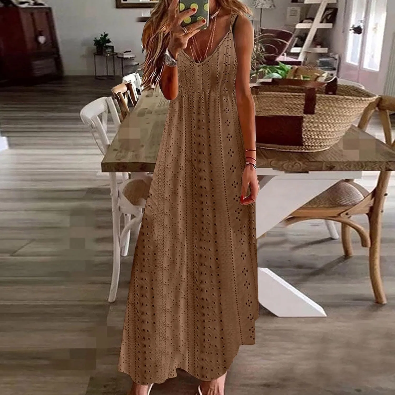 Женское летнее макси-платье с петал-рукавами Eyelet Dress, Khaki — фото 2