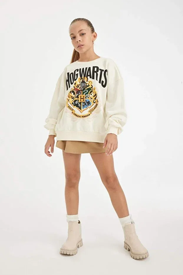 Детские свитшот для девочек оверсайз с принтом Harry Potter Oversize Wide Fit Crew Neck Defacto, Ekru-Er99 — фото 2
