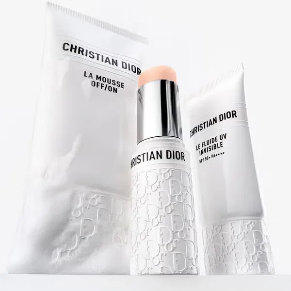 Солнцезащитный стик матирующий SPF 50 PA++++ с гиалуроновой кислотой DIOR — фото 4