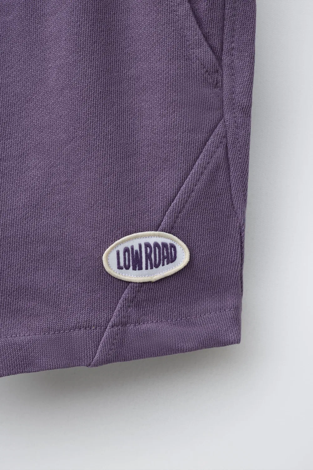 Шорты-бермуды, окрашенные в готовом виде, с нашивкой ZARA, Purple — фото 4
