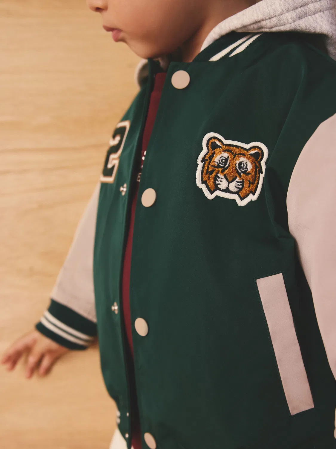 Вязаная куртка Varsity Jacket Next, зеленый/коричневый — фото 3