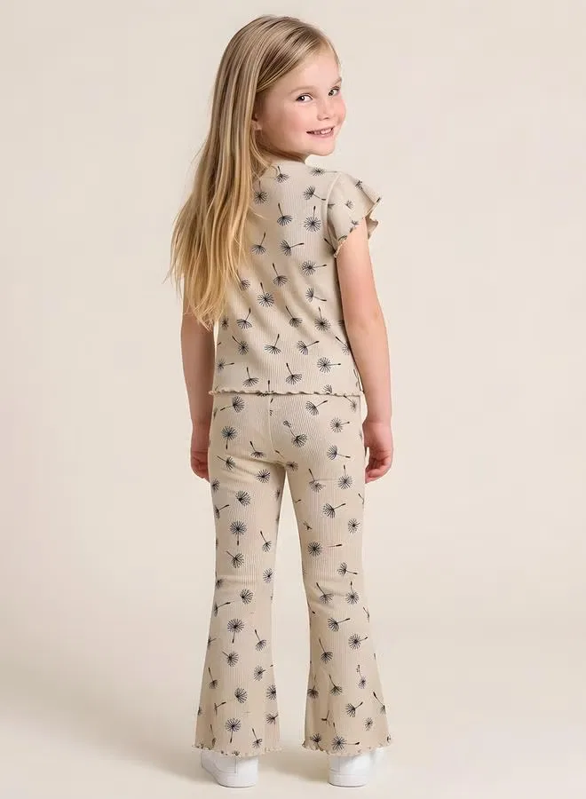 Комплект с оборками и расклешенными брюками Girls ribbed ruffle top and flare pants set Take Two, бежевый — фото 3