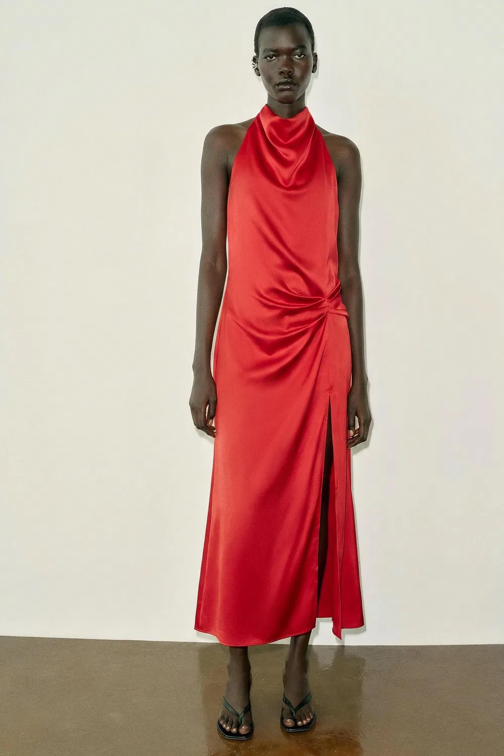 Атласное платье миди с завязками на шее ZARA, Red