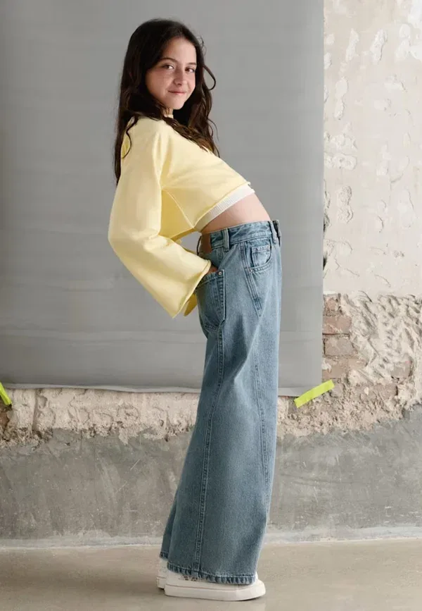 Брюки хлопковые Flared jeans Mayoral celeste, светло-голубой