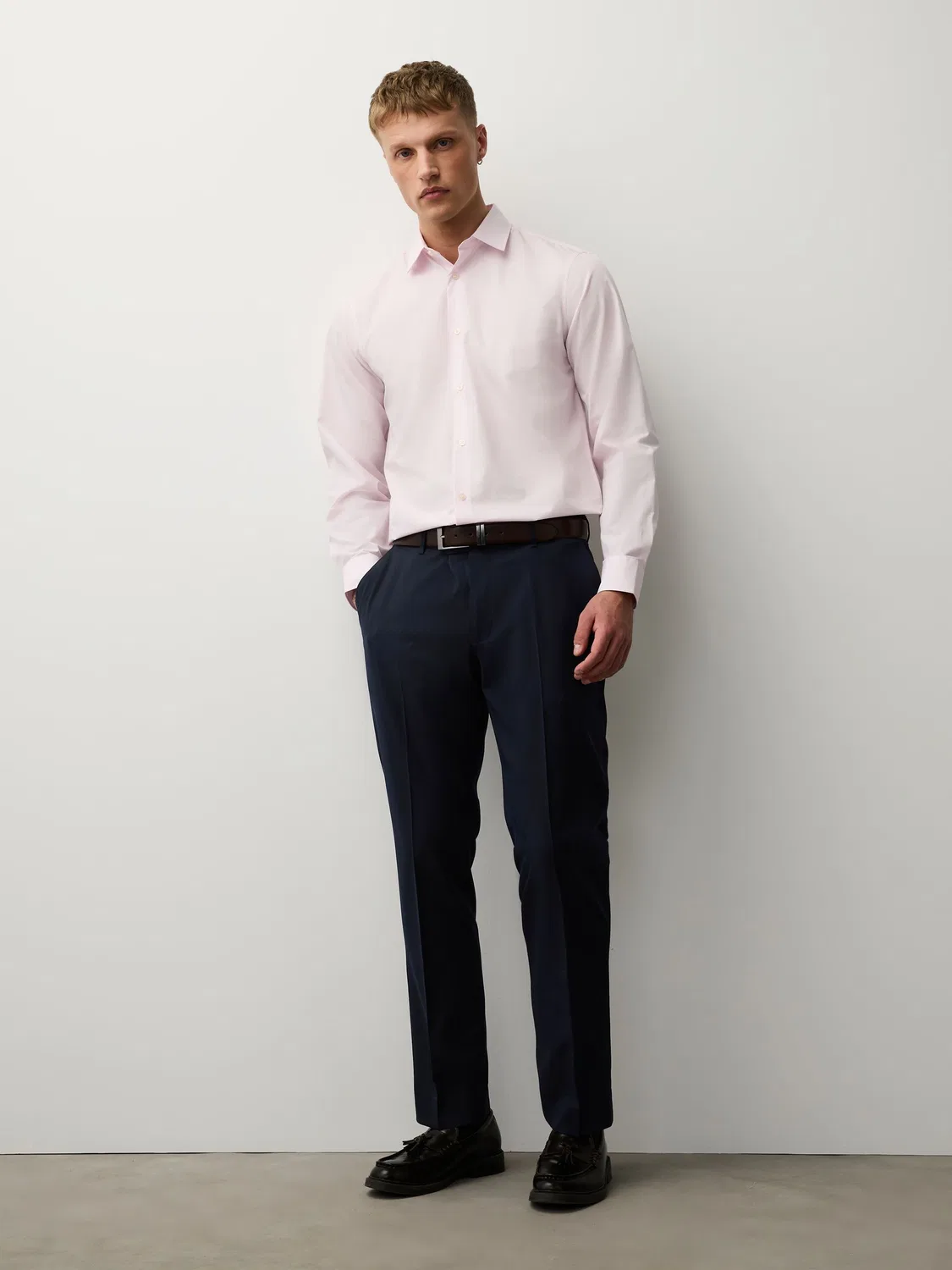 Брюки классические прямые Slim Fit Next, темно-синие — фото 2