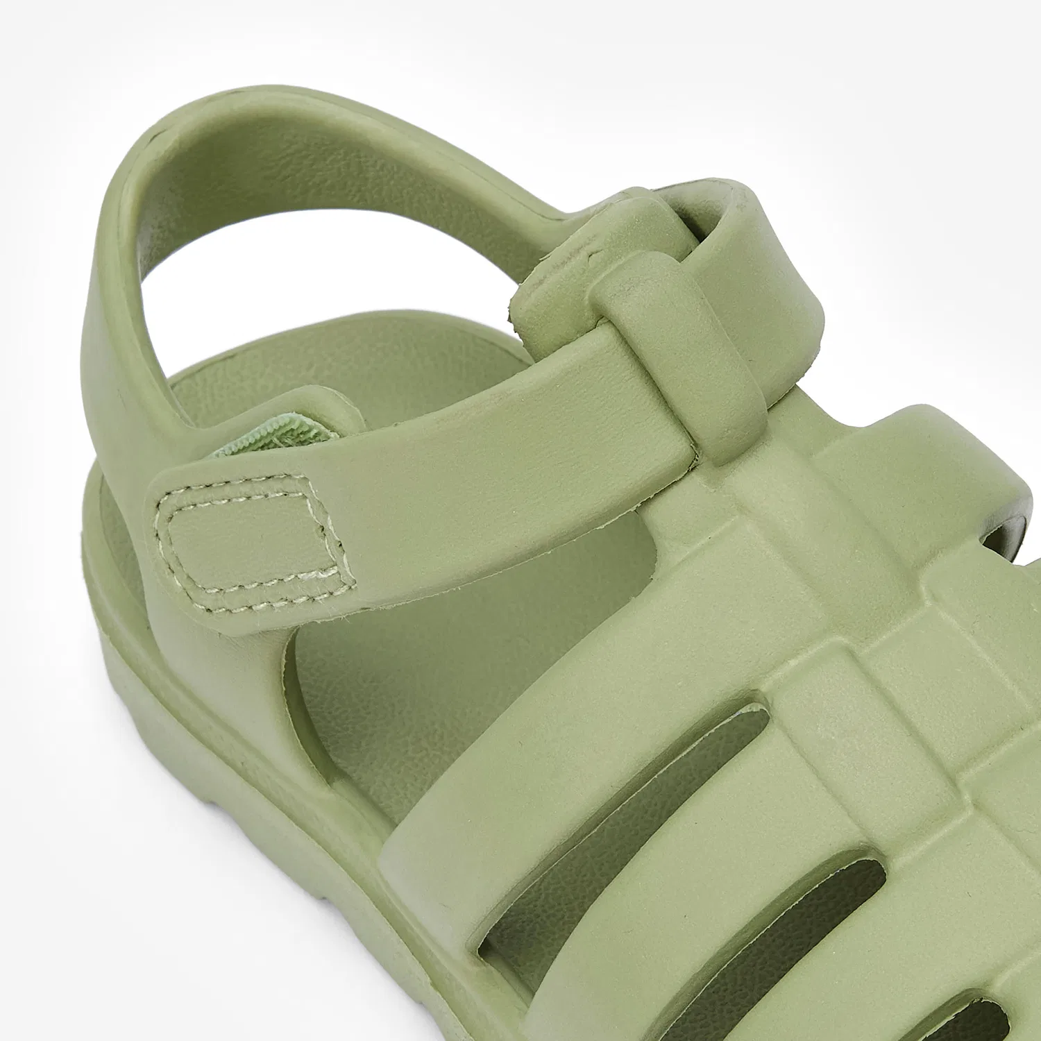 Детские босоножки для плавания с закрытым носком Sun & Surf, Цвет Hellkhaki — фото 4