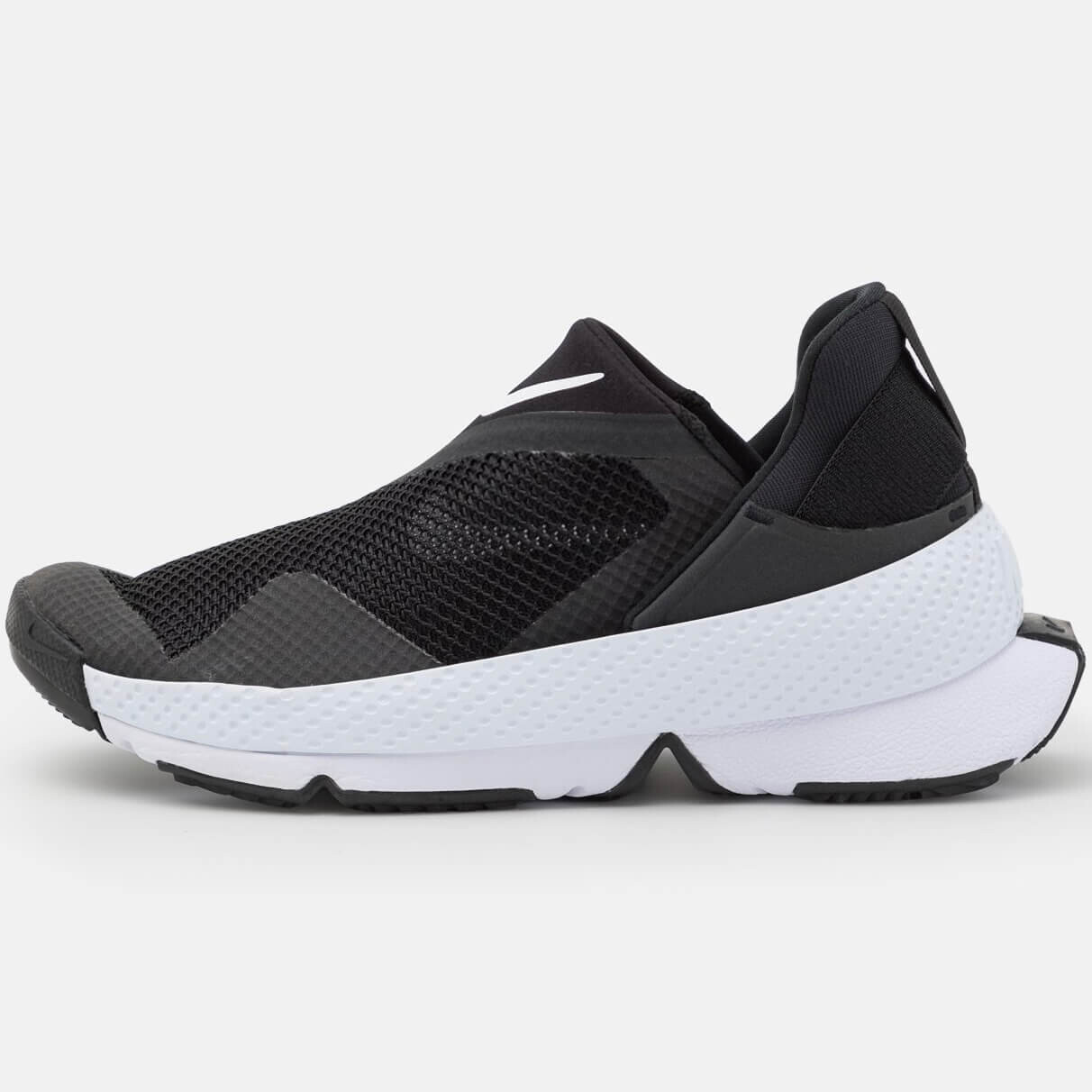 

Кроссовки Nike Go FlyEase, черный/белый