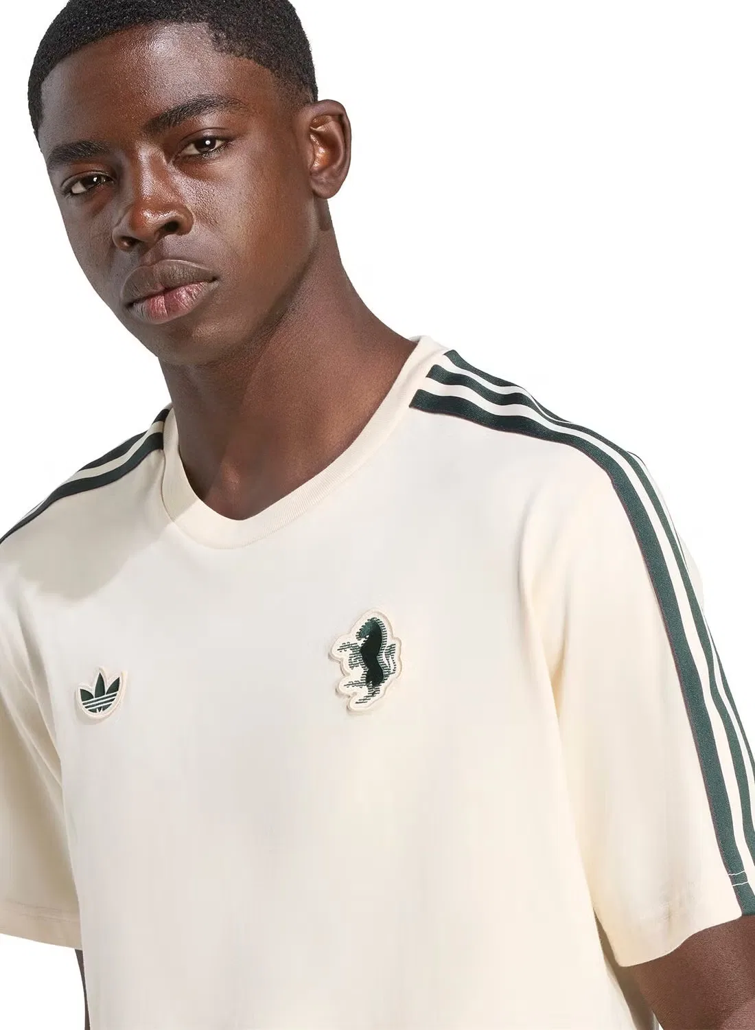 Футболка с принтом Juventus Terrace Icons Adidas, экрю — фото 3