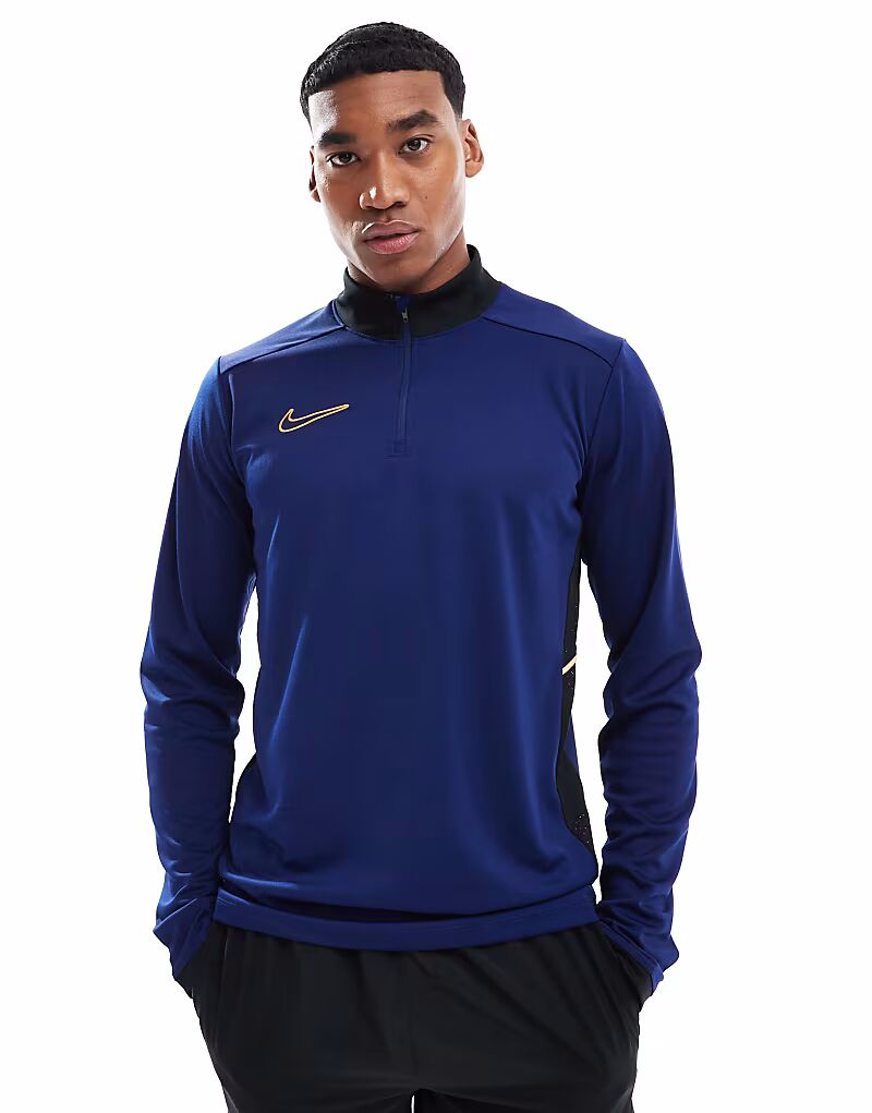 

Футболка Nike Football Academy 25 Dri-FIT с длинным рукавом и полумолнией синего цвета