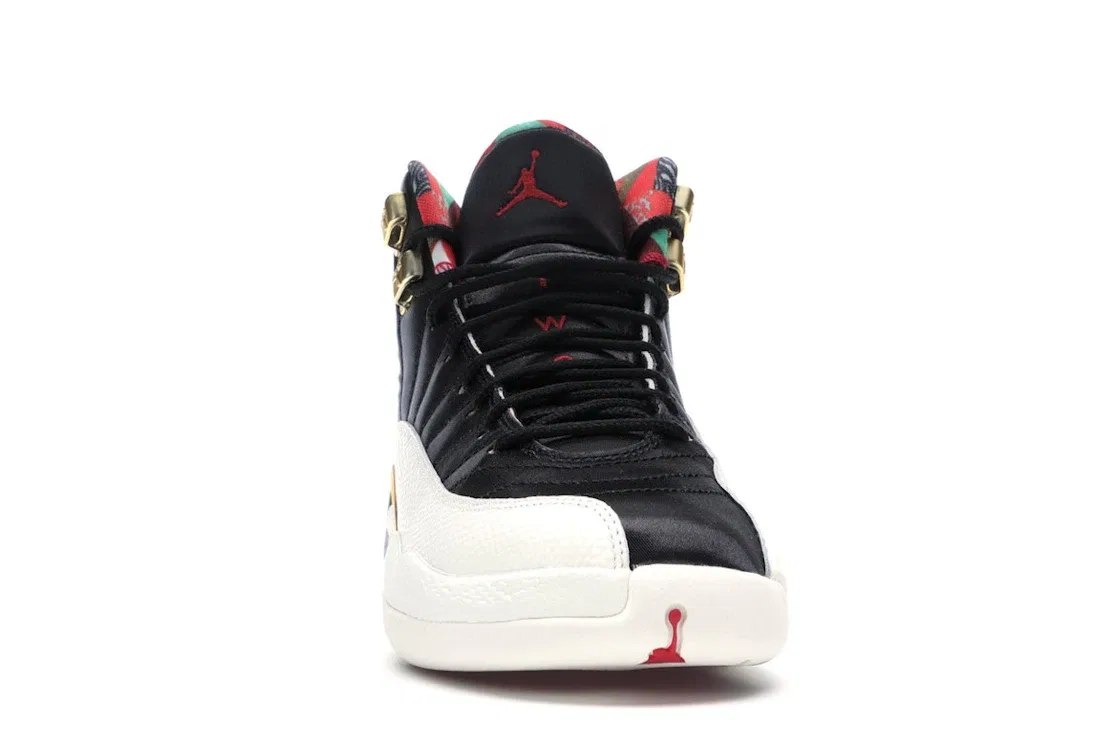 Детские кроссовки Lifestyle с принтом Jordan 12 Retro Jordan, Black/True Red-Sail-Metallic Gold — фото 2