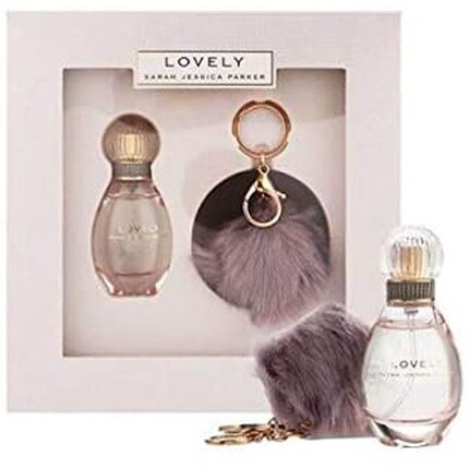 

Sarah Jessica Parker Lovely Eau de Parfum Spray 30ml with Pompom Keyring Set