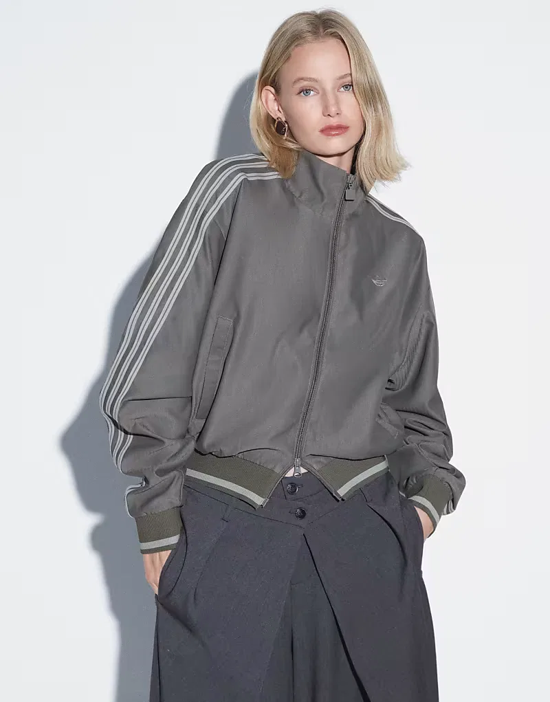 Спортивная куртка Adidas Originals Firebird в коричневую елочку