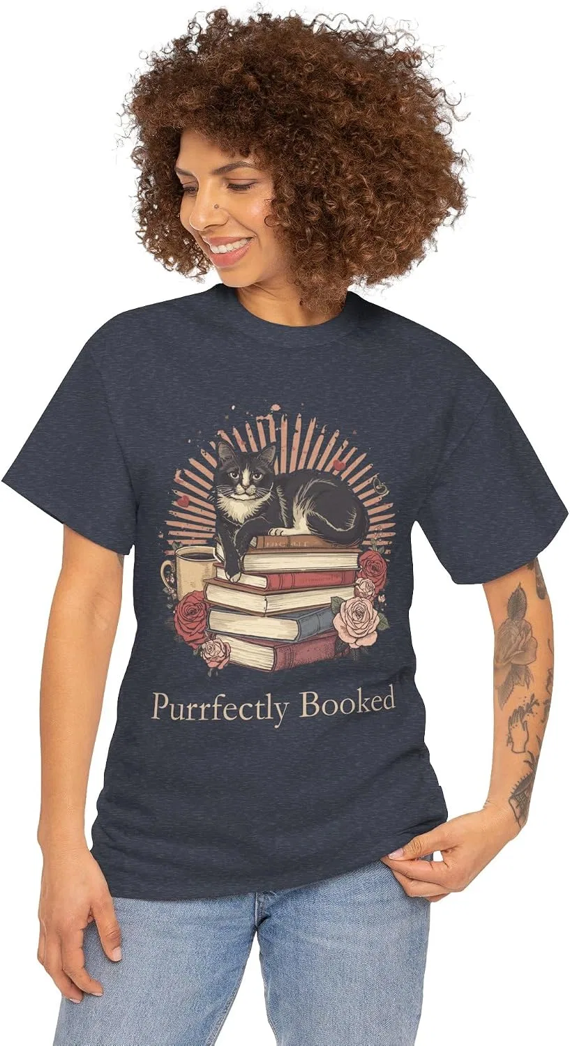 Женская футболка с принтом Purrfectly Booked Cat Stack of Books, тёмно-синий меланж — фото 2