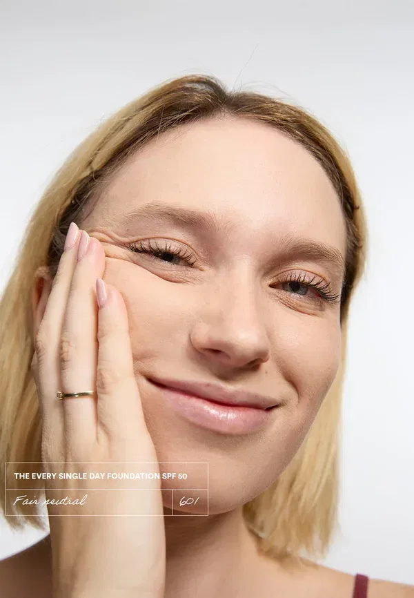 Тональный крем на каждый день с SPF 50 30 мл 3Ina, цвет 601 fair neutral — фото 2