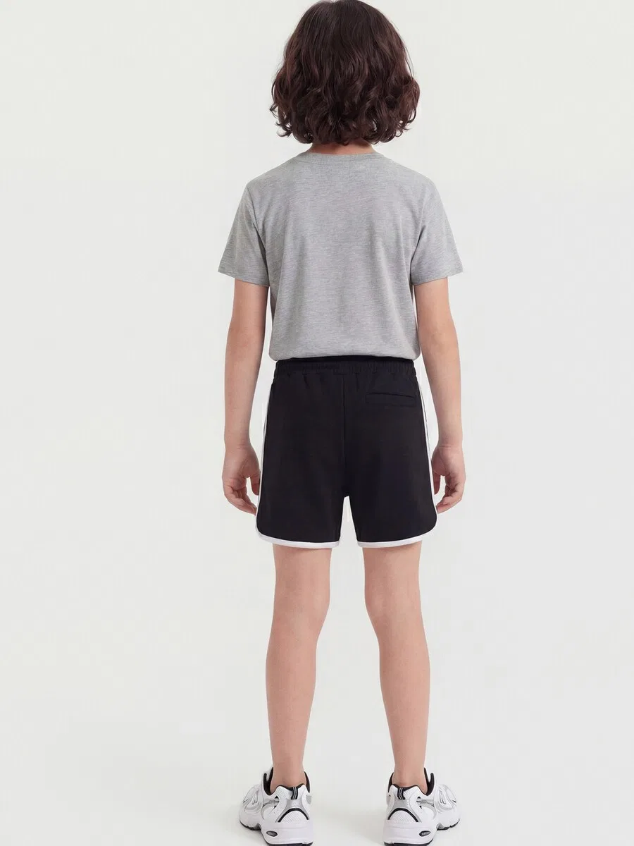 Шорты ELLESSE Regular Pants 'Renetina' черного цвета — фото 4