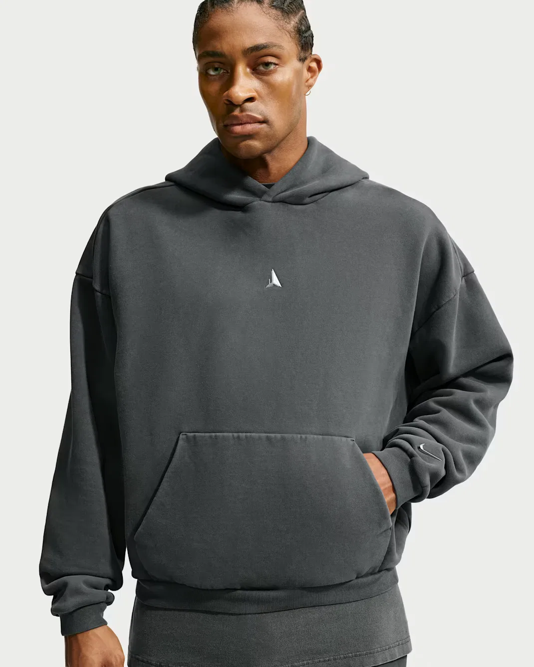 Мужская флисовая толстовка Therma-FIT с капюшоном для баскетбола Ja Standard Issue Nike, Black Spruce/Ice Silver