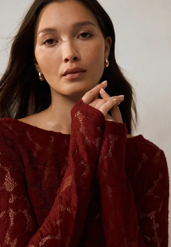 Блузка кружевная Long sleeve Next, Cherry Red, красный — фото 3