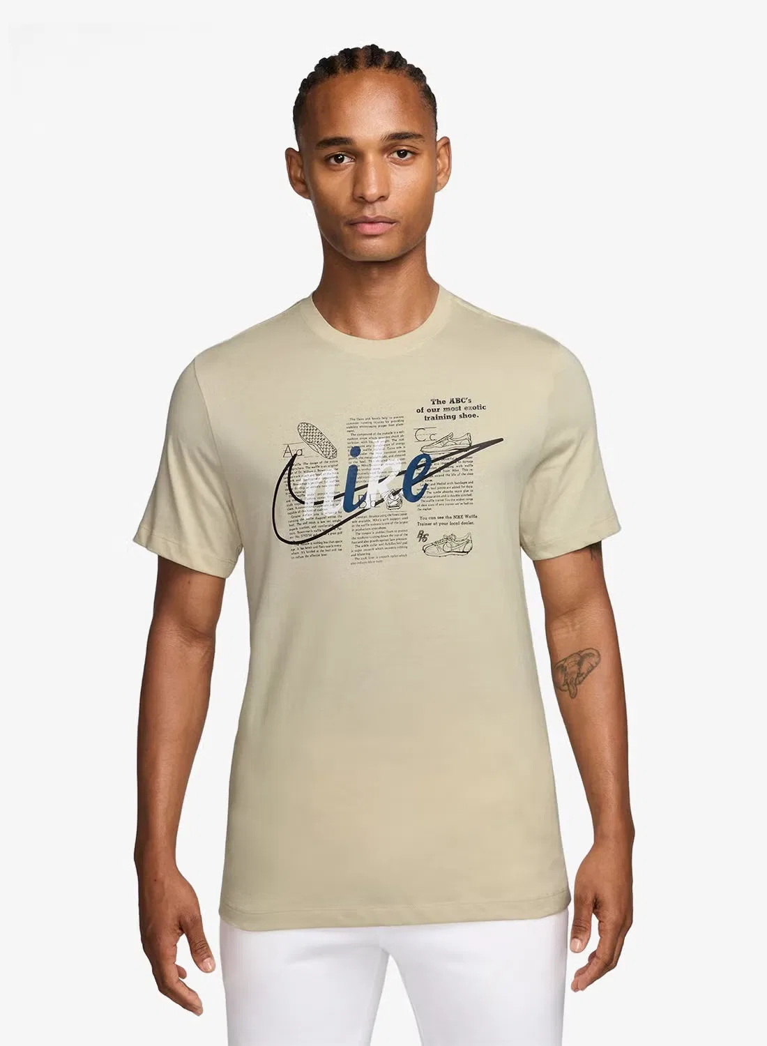 Футболка с принтом Nsw Standard Celebrate Brand Nike, светло-хаки — фото 3