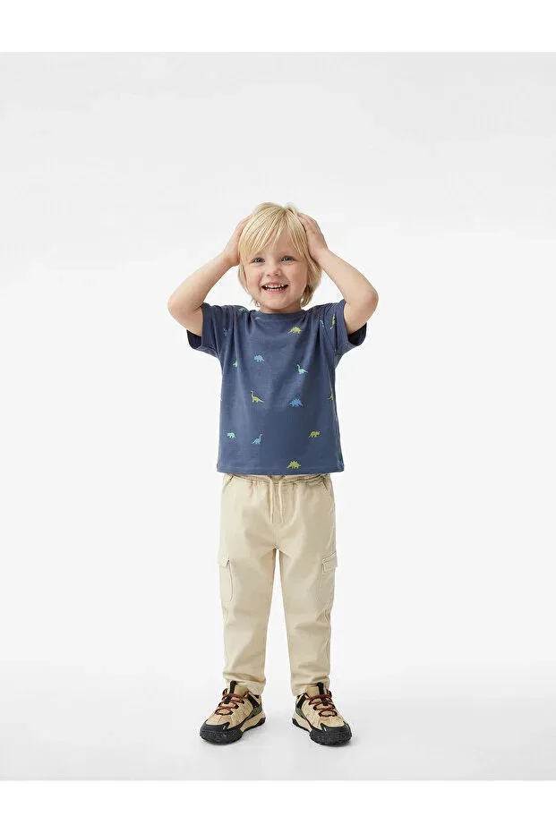 Детская футболка с принтом Cotton crew neck short sleeve dinosaur printed t-shirt Koton, Navy Blue Patterned — фото 2