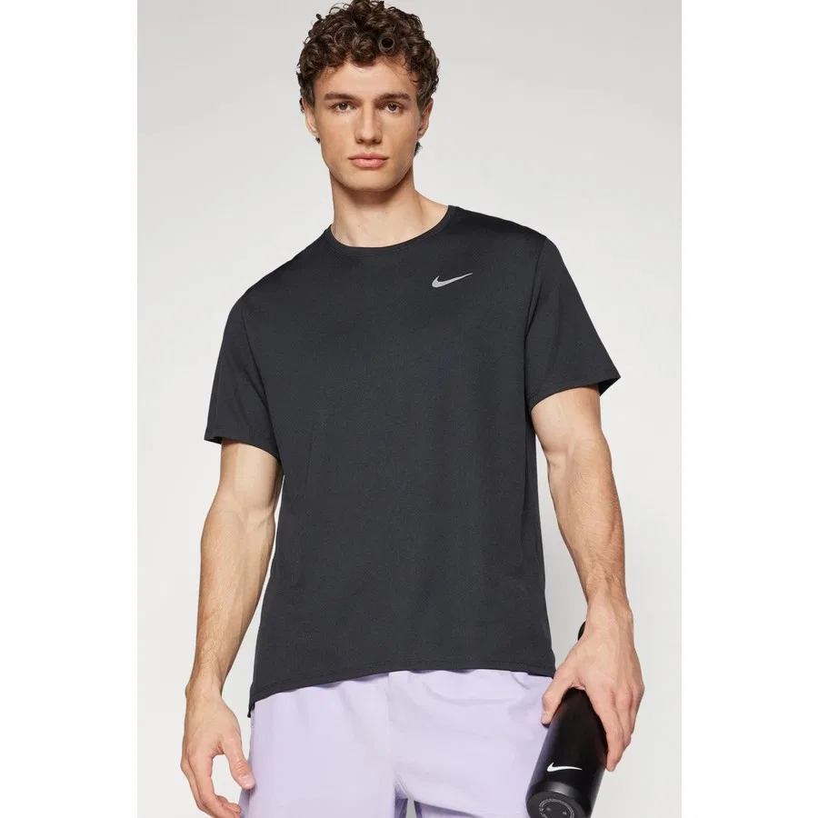Футболка спортивная с коротким рукавом Nike Dri-FIT UV Miler SS, Черный — фото 2