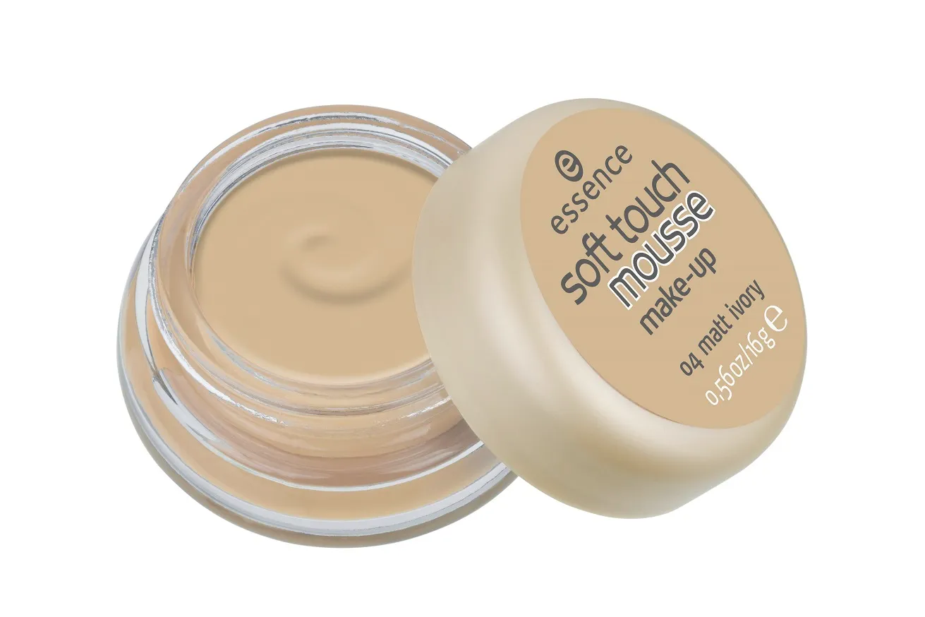 

Мягкий муссовый макияж Soft Touch Mousse Make-Up Essence, цвет matt ivory