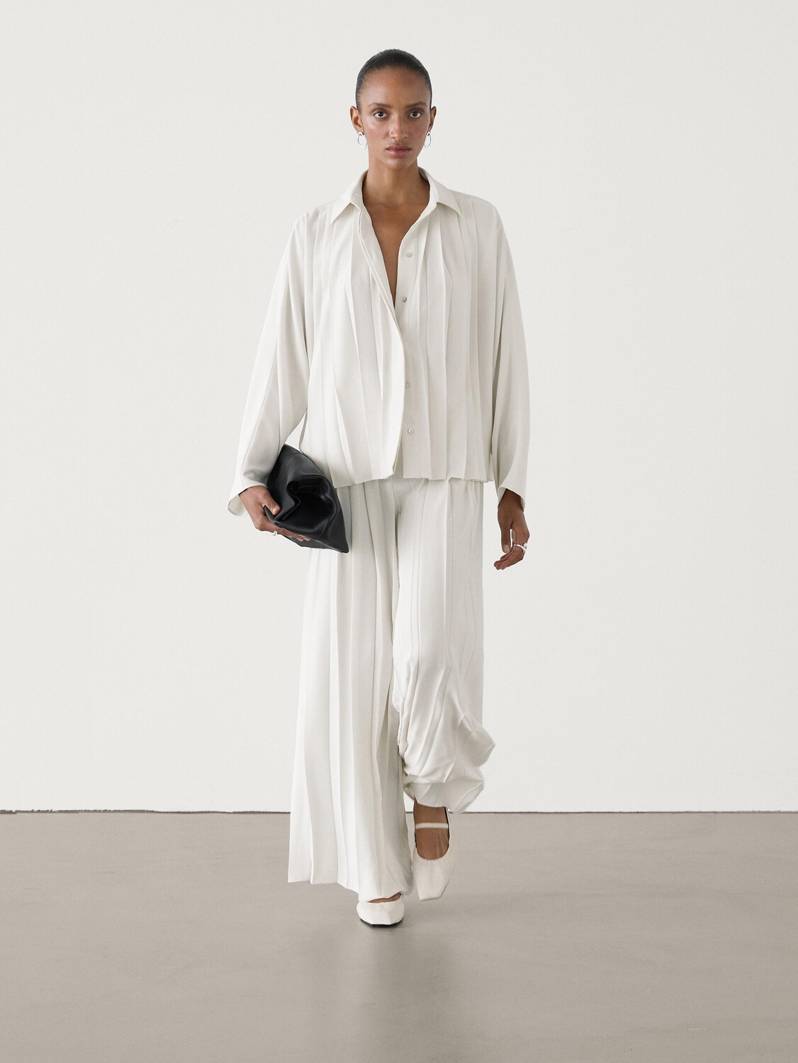 

Легкая плиссированная рубашка coord Massimo Dutti, бежевый